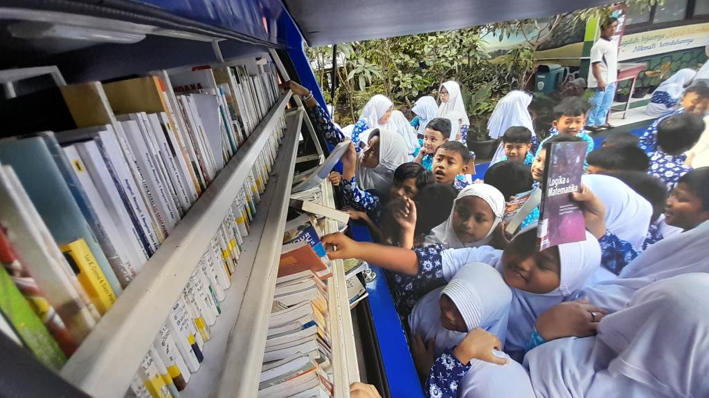 TP PKK Kota Tasikmalaya Dorong Budaya Membaca di SDN Citapen