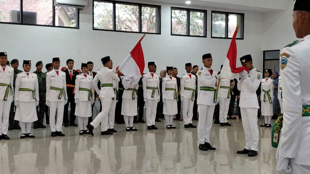 35 Putra-Putri Terbaik Dikukuhkan Jadi Paskibraka Kota Tasikmalaya, Siap Kibarkan Merah Putih pada HUT ke-81 RI