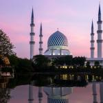Jadwal Sholat Hari Ini di Kabupaten Garut, Jumat 7 Agustus 2026