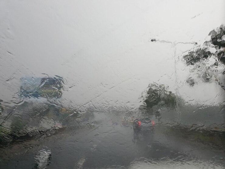 Prakiraan Cuaca Kota Tasikmalaya Hari Ini Minggu 3 November 2024, Berpotensi Hujan Disertai Petir