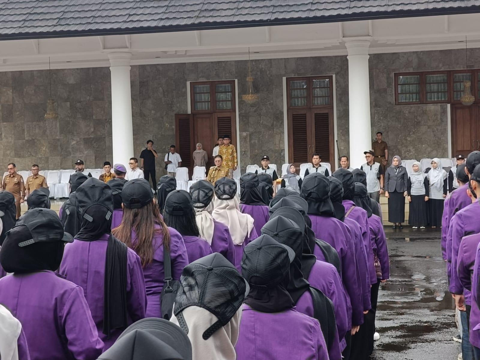 Agun Gunandjar Dorong Mahasiswa KKN Unigal Ciamis Jadi Agen Perubahan Lewat Komunikasi dan Aksi Nyata