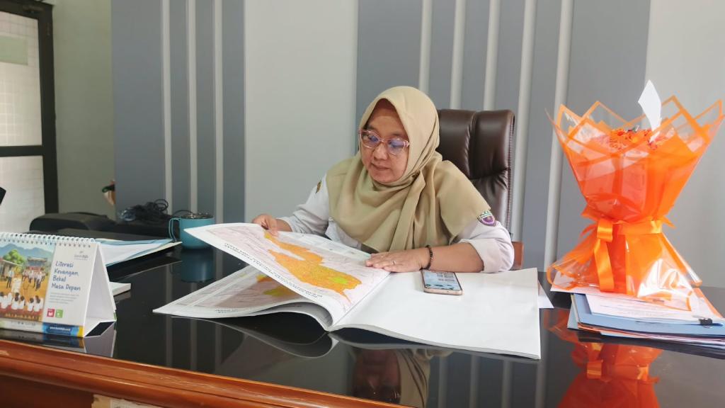 Kemarau Panjang di Ciamis: 16 Ribu KK Krisis Air Bersih dan 46 Kejadian Karhutla