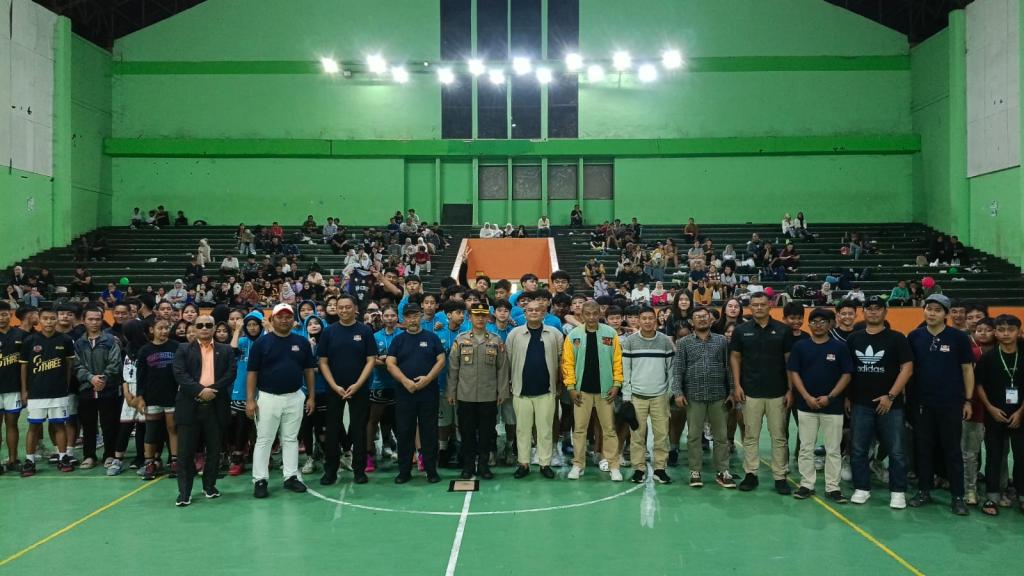 Basketball KONI Championship 2025 Resmi Dimulai di Tasikmalaya, Atap Bocor Gelora Sukapura Jadi Sorotan