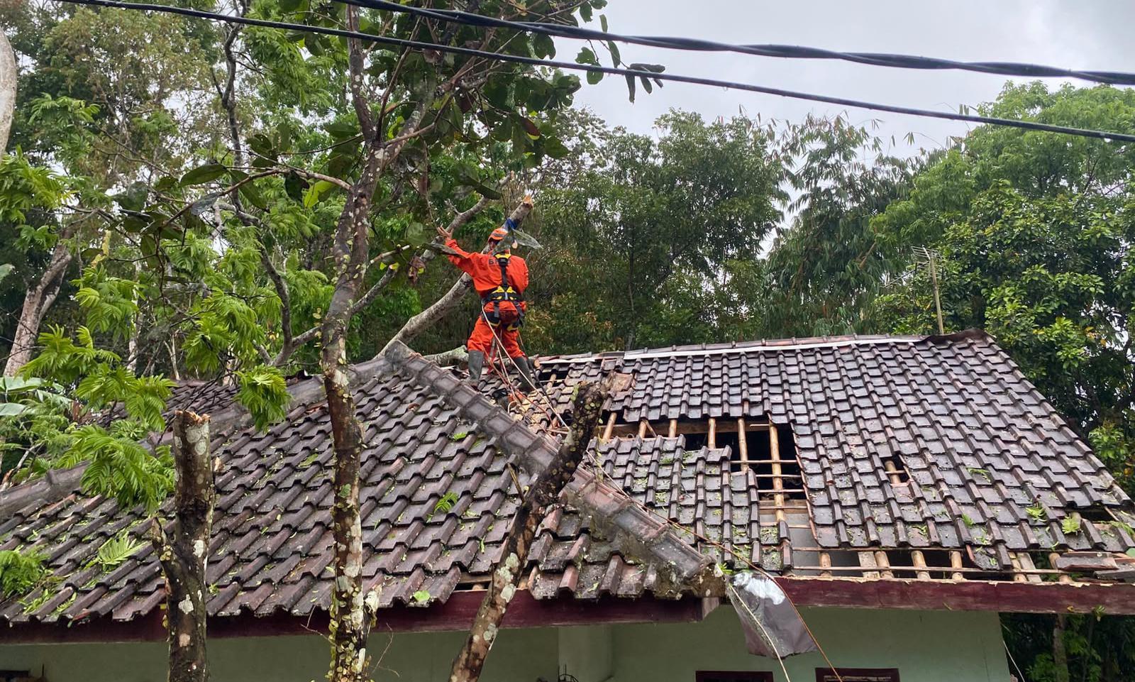 BMKG Ingatkan Potensi Hujan Ekstrem di Priangan Timur, BPBD Kota Tasikmalaya Tingkatkan Koordinasi Lintas Sektor