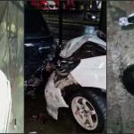 Brio Seruduk Gerbang Kantor PT Larchteam di Jalan Sewaka Tasikmalaya, Mobil yang Terpakir Ikut Dihantam