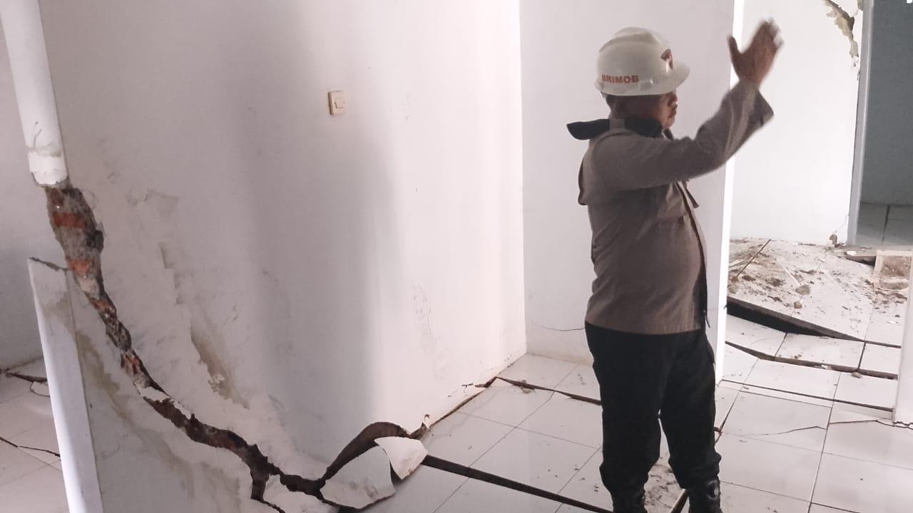 Cerita Penghuni Rumah Terdampak Pergerakan Tanah di Cineam Tasikmalaya: Baru Renovasi, Harus Ngungsi