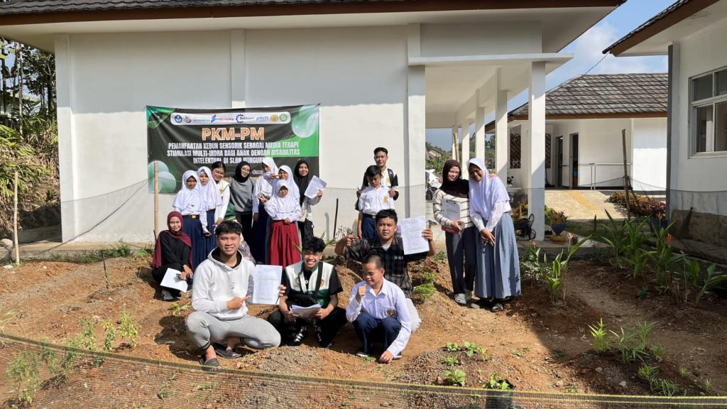 Dukung Pendidikan Inklusif, Tim Sensoterra Unper Tasikmalaya Hadirkan Kebun Sensorik di SLBN Bungursari