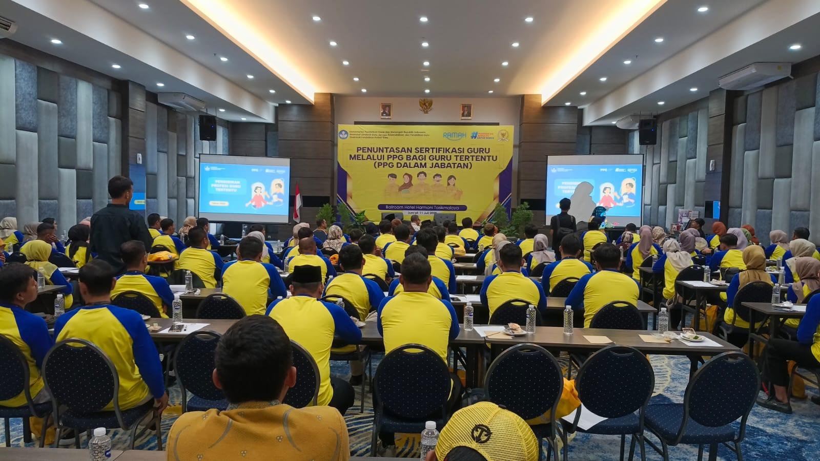 Ferdiansyah Dorong Percepatan Sertifikasi Guru Melalui PPG Dalam Jabatan