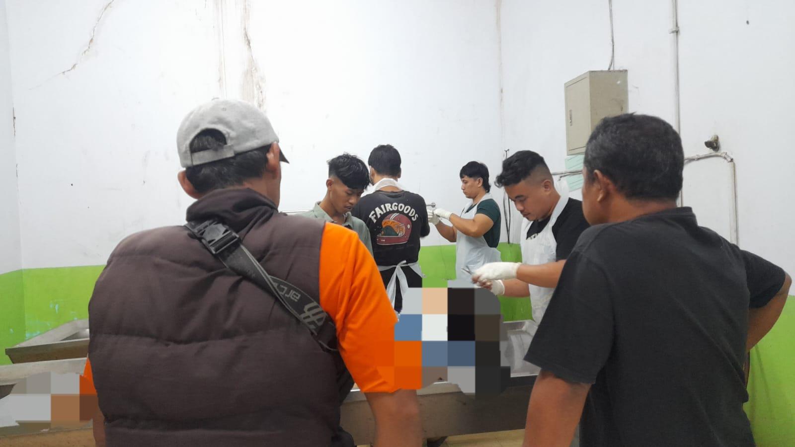 Identitas Perempuan yang Tertemper Kereta di Indihiang Terungkap, Keluarga Datangi Kamar Jenazah