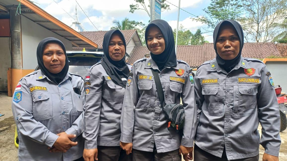 Srikandi Linmas Puspasari Siap Jaga Kondusifitas Setelah Isu Teror Ketuk Pintu di Puspahiang Tasikmalaya