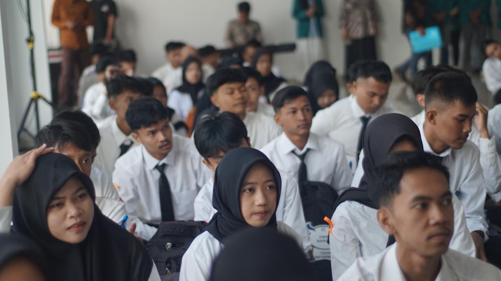 PRASASTI 2024 di Universitas Mayasari Bakti Tasikmalaya Semarakkan Ajang PKKMB