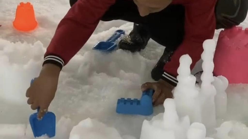 Sensasi Bermain Salju di Plaza Asia Tasikmalaya! Snow Wonderland Hadir dengan Promo Menarik