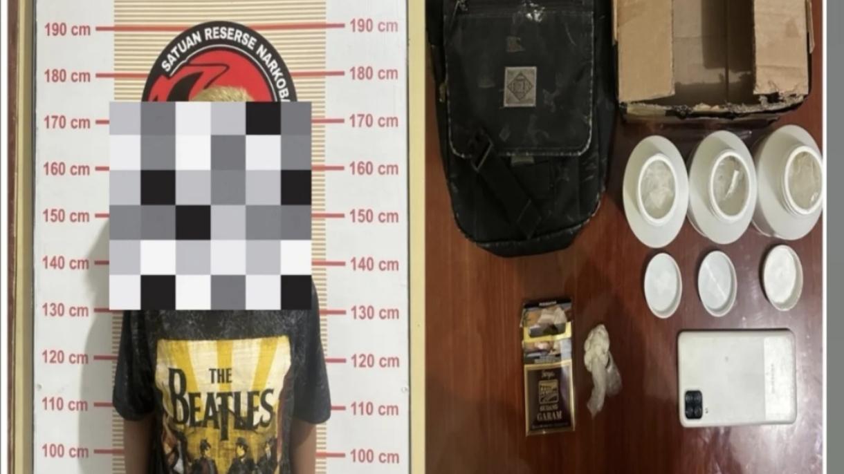 Satnarkoba Polres Tasikmalaya Kota Ungkap Kasus Penyalahgunaan Sediaan Farmasi, 3.057 Butir Pil Putih Logo Y Diamankan