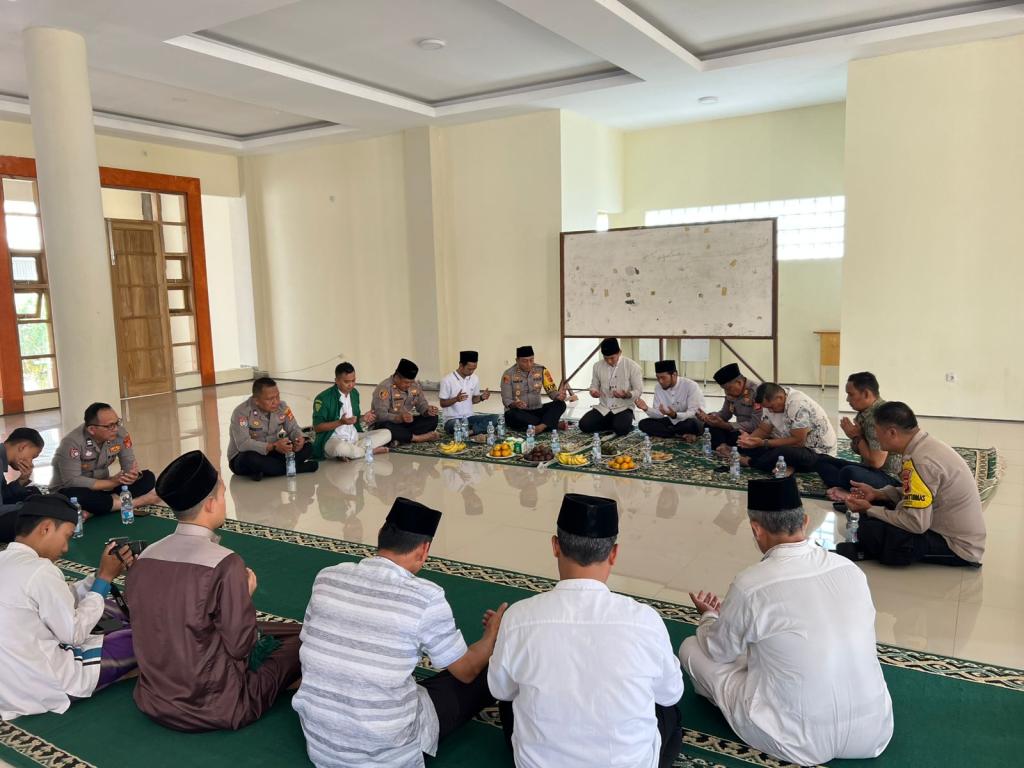 Kapolres Tasikmalaya Kota Sambangi Pesantren, Perkuat Sinergi Polri dan Ulama
