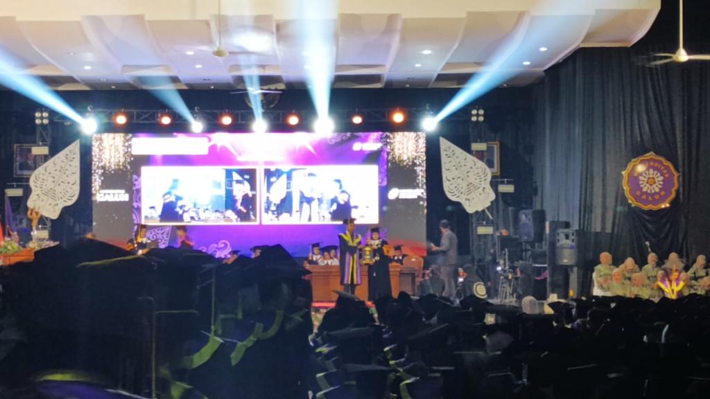 Wisuda ke-41 Universitas Galuh: Cetak 650 Lulusan Pemimpin Inspiratif