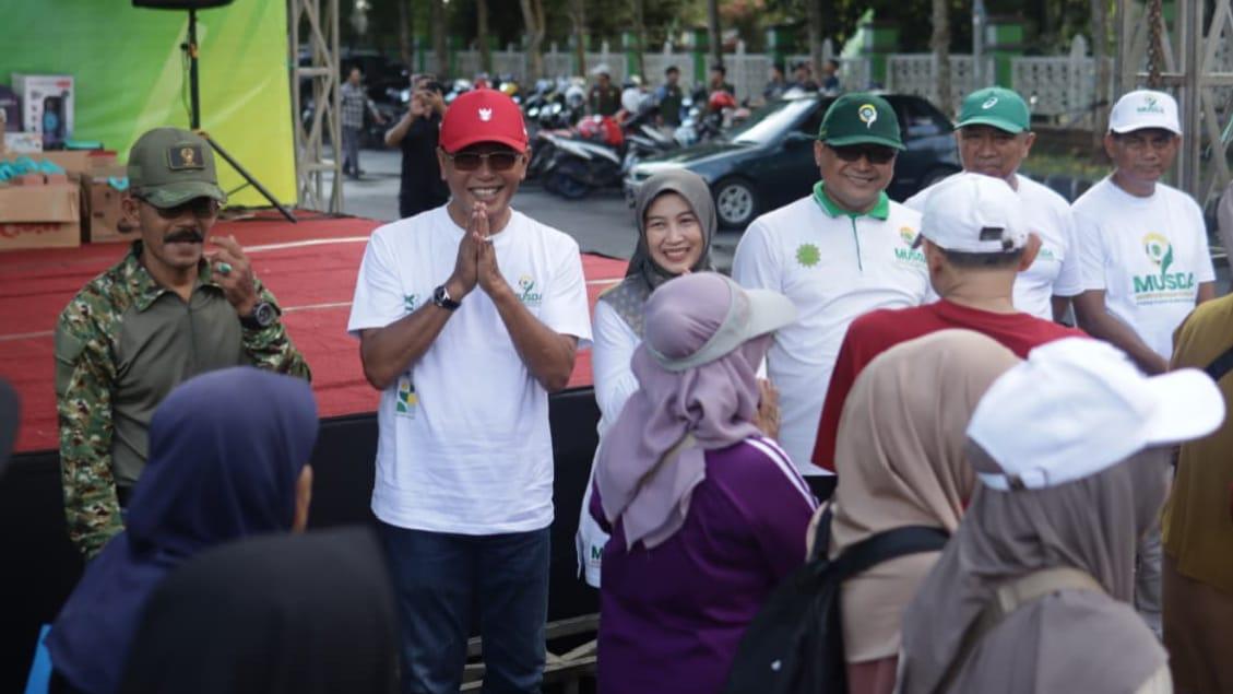 Jalan Sehat Persis Ciamis, Bupati Herdiat Ajak Warga Jaga Kebersamaan