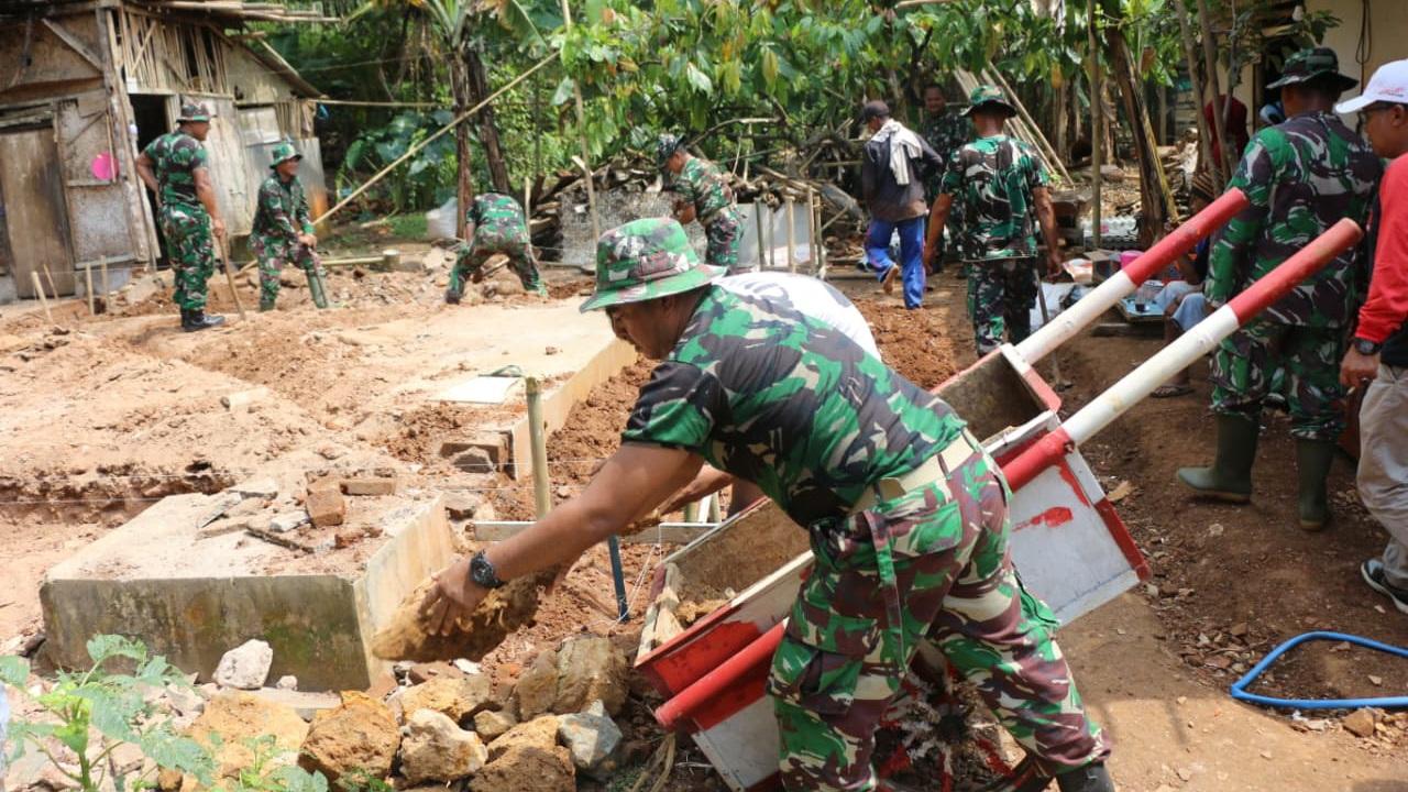 TNI AD Kerahkan Prajurit Yonzipur untuk Sukseskan TMMD ke-126 di Ciamis