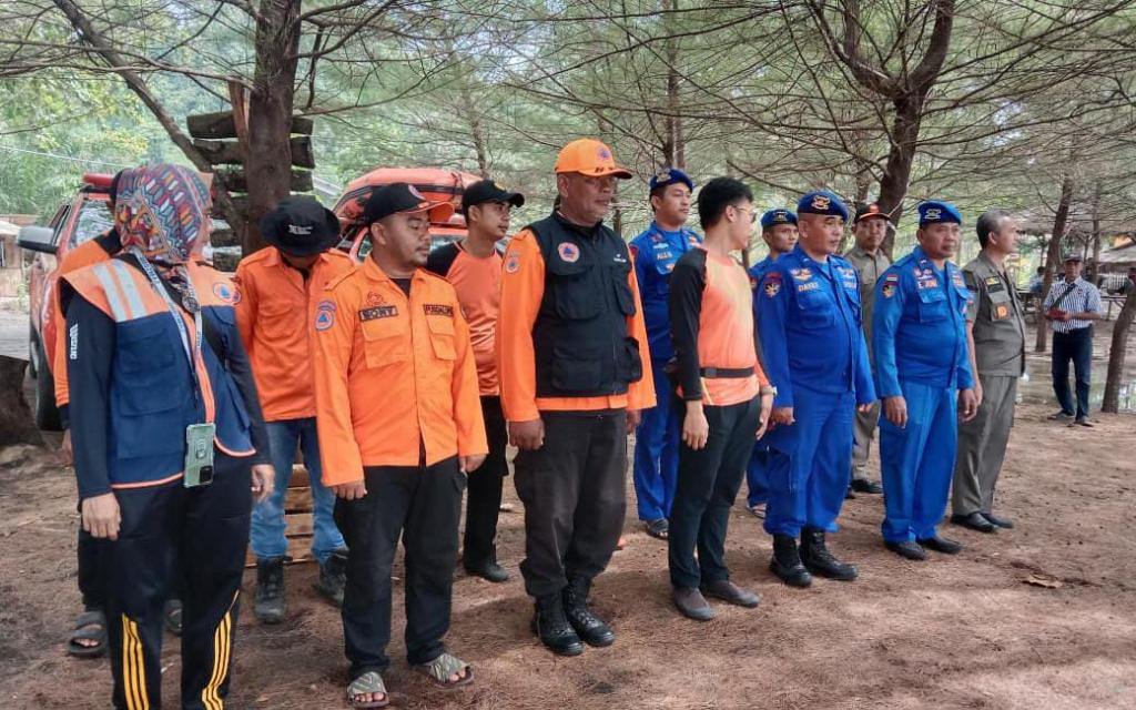 Nelayan Asal Tasikmalaya Dilaporkan Hilang di Pantai Cikaengan Setelah Perahu Tersambar Petir
