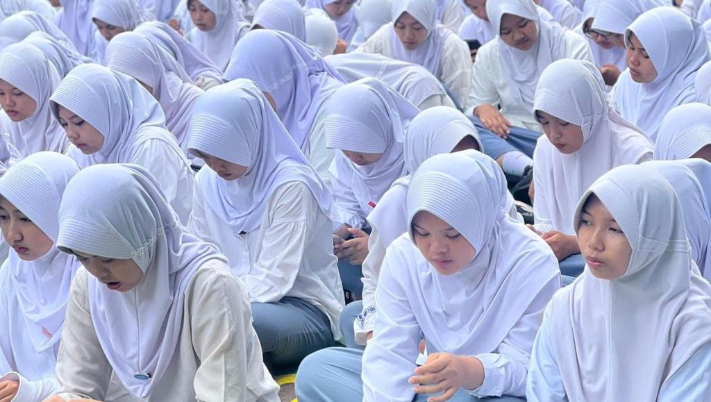 SMAN 5 Kota Tasikmalaya Gelar Jumaji untuk Tingkatkan Keimanan dan Kecintaan pada Al-Qur’an