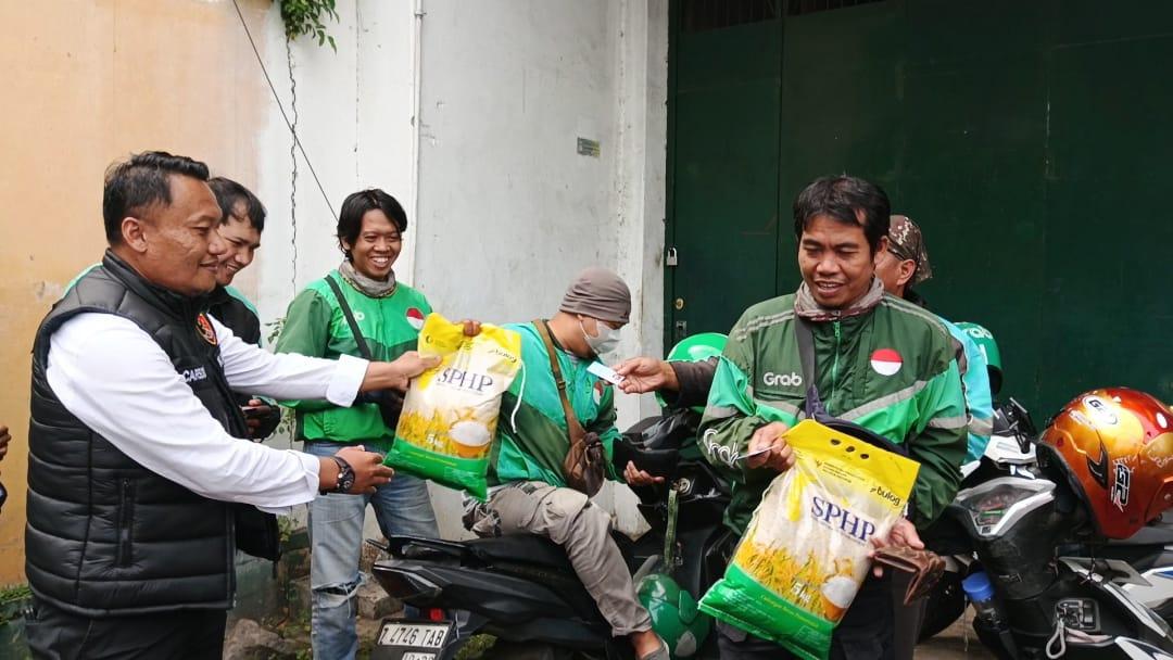 Satreskrim Polres Ciamis Bagikan Paket Beras di Hari Jadi Reserse Polri ke-78
