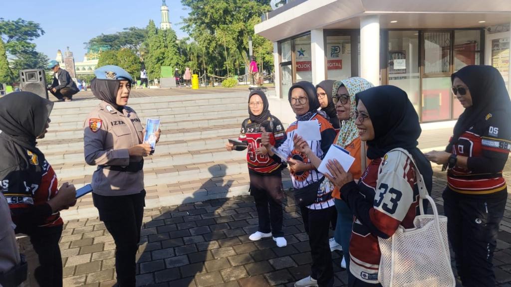 Patroli Humanis Polwan Ciamis, Cegah Kejahatan C3 di Pusat Keramaian