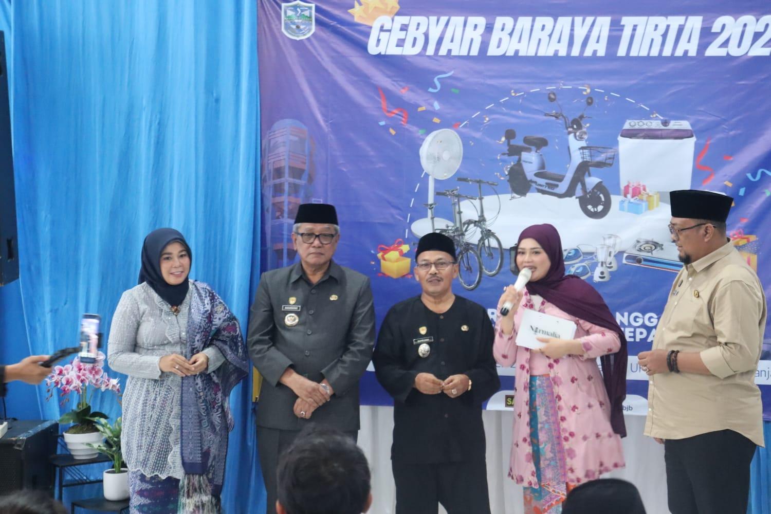 Gebyar Baraya Tirta 2025, Perumdam Tirta Anom Apresiasi 39 Pelanggan Bayar Tepat Waktu