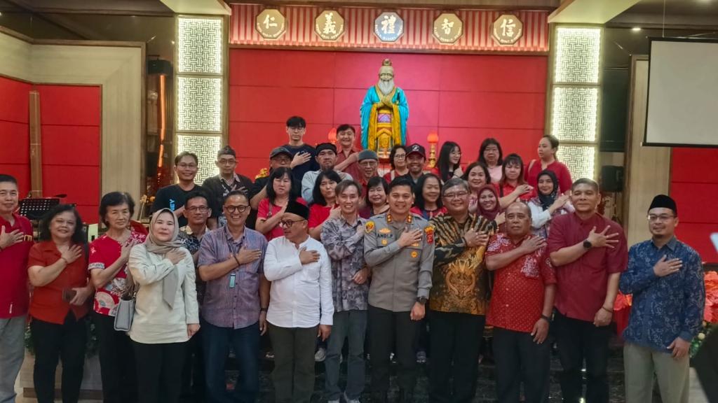 Kapolres Tasikmalaya Kota Monitoring Perayaan Imlek di Makin Empangsari, Pastikan Kondusif dan Terjunkan 100 Personel