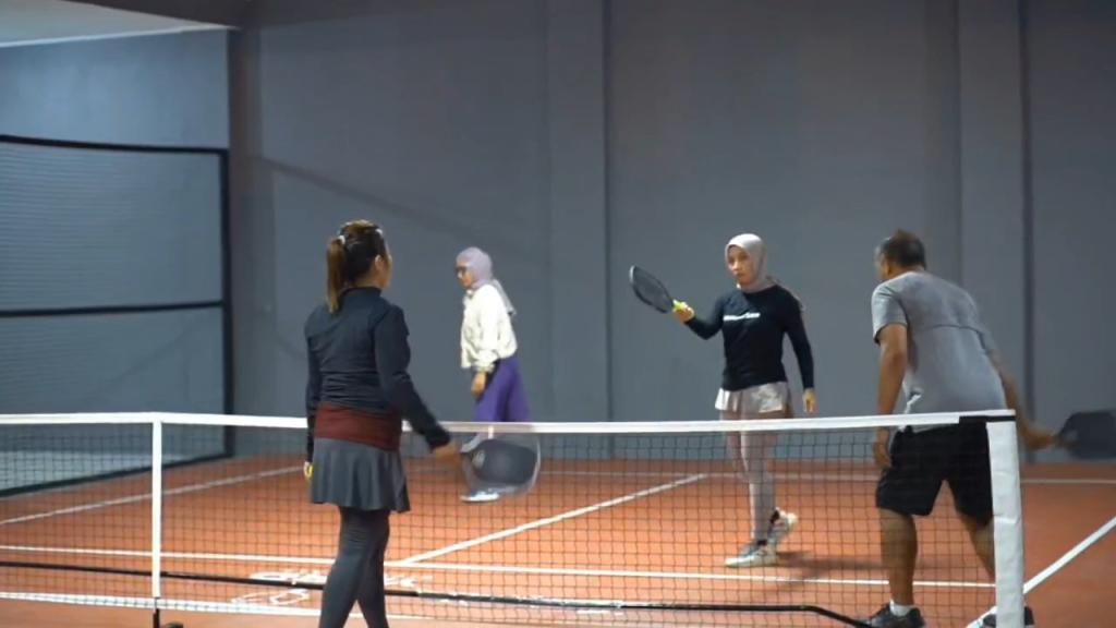 Tren Baru di Ciamis: Olahraga Pickleball Mulai Digandrungi, Lapangan Yard Pickleball Diserbu Warga