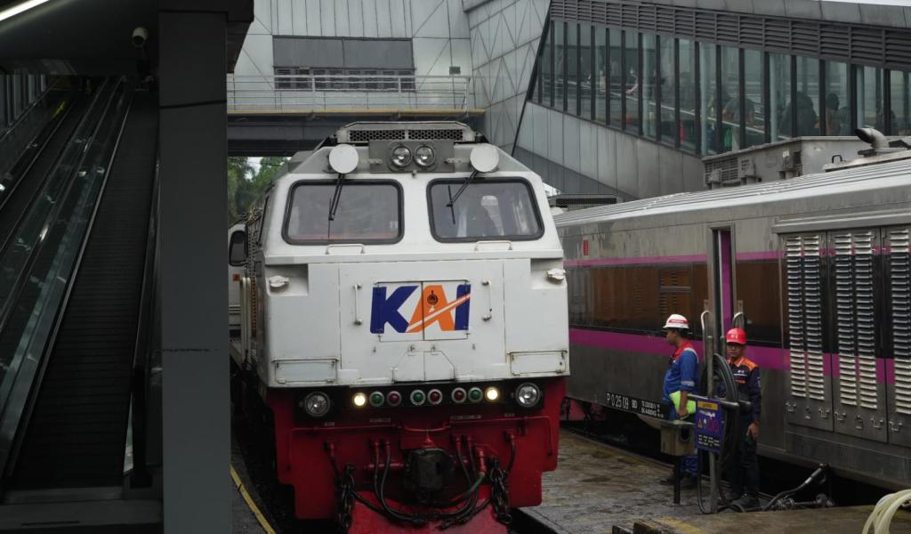 Libur Hari Buruh 2026: Daop 2 Bandung Siapkan 27 KA Jarak Jauh, Perjalanan Kini Kembali Normal