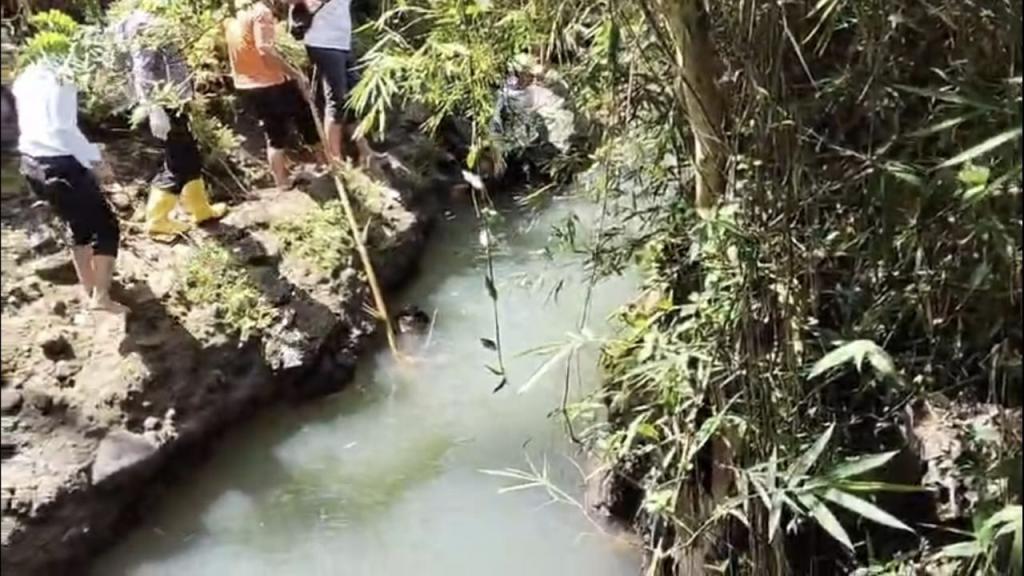 Diduga Tenggelam Saat Menjala Ikan, Pria di Sukaresik Tasikmalaya Ditemukan Meninggal di Aliran Sungai