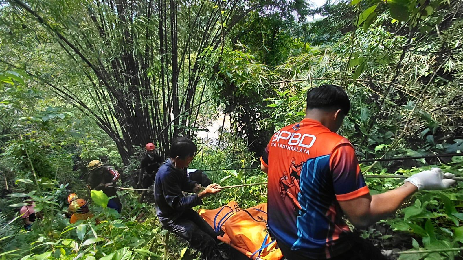 Proses Evakuasi Jenazah di Sungai Citanduy Tasikmalaya Berjalan Dramatis, Petugas Gunakan Teknikal Rescue
