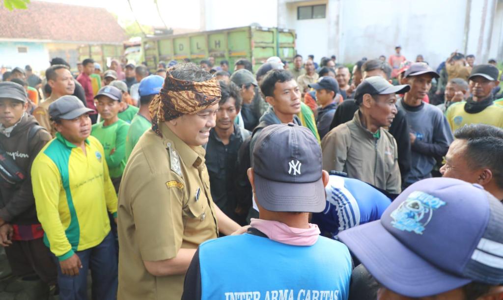 Temui Sukwan DLH yang Mogok Kerja, Plh Wali Kota Tasikmalaya Janji Perjuangkan Insentif