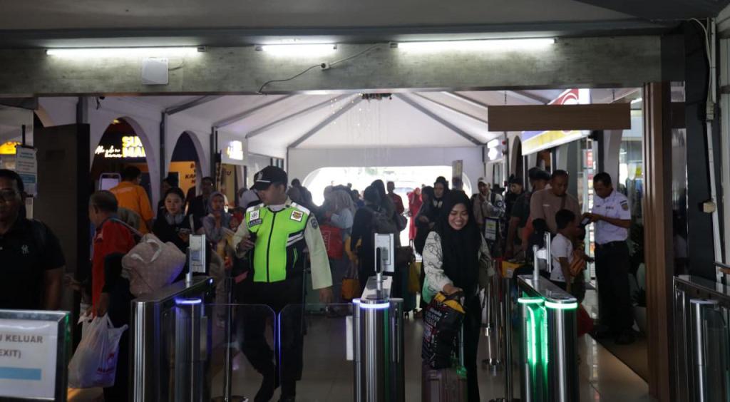 51 Ribu Penumpang Berangkat dari Daop 2 Bandung Selama Libur Panjang Iduladha 1447 H