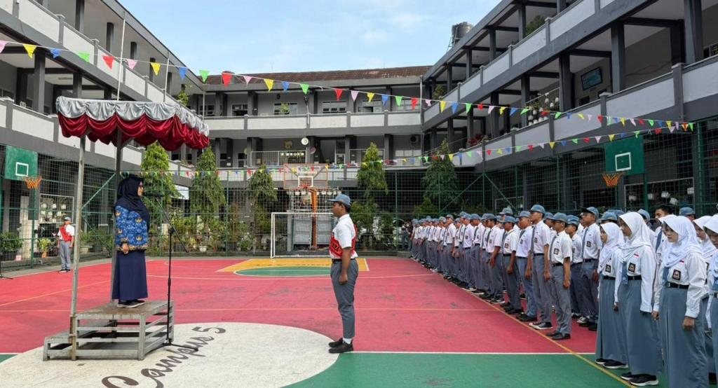 Tanamkan Nilai Kebangsaan, SMAN 5 Kota Tasikmalaya Gelar Upacara Hari Lahir Pancasila dengan Khidmat
