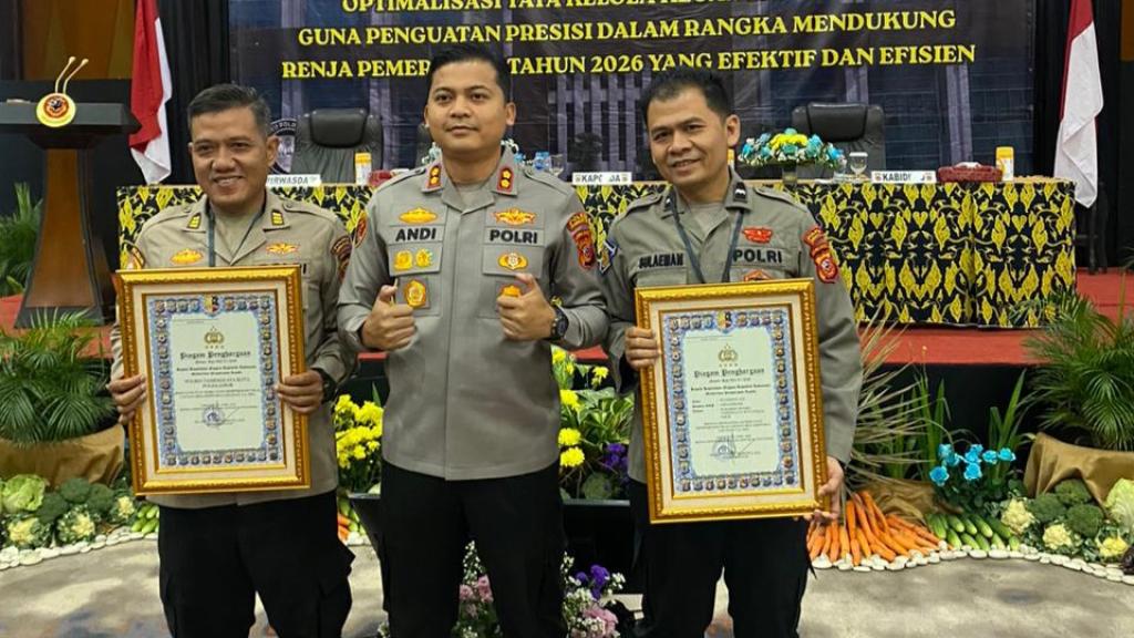 Raih Nilai Sempurna, Kapolres Tasikmalaya Kota Terima Penghargaan IKPA 100 dari Kapolri