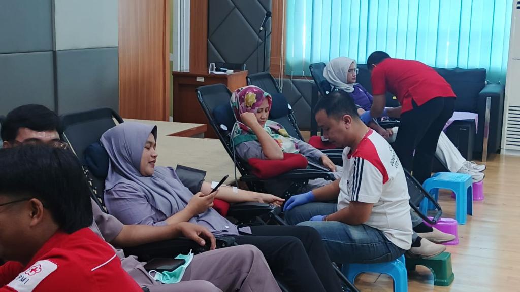 Guyub Ngawangun Galuh, RSUD Ciamis Gelar Senam Massal hingga Operasi Gratis di Hari Jadi ke-384