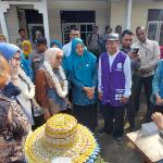Kunjungi Cikalang Tasikmalaya, Menteri PPPA Puji Kemandirian Pangan Warga dan Sampaikan Salam Presiden Prabowo