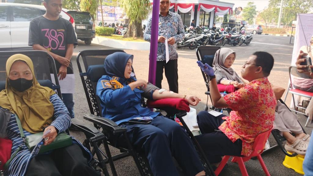 Meski Padat Tugas, Personel Damkar Ciamis Tetap Antusias Ikuti Donor Darah