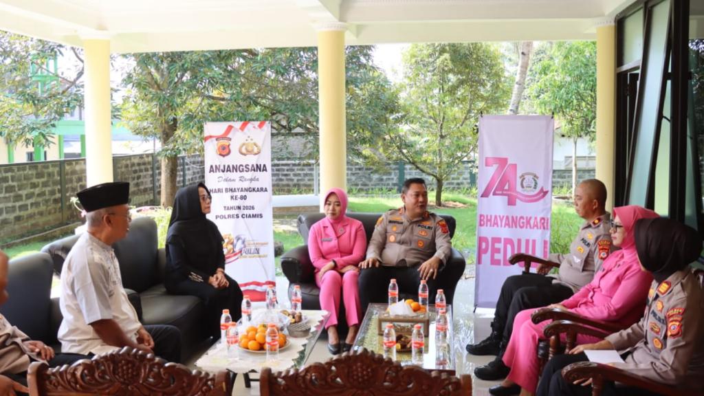 HUT Bhayangkara ke-80, Kapolres Ciamis Gelar Anjangsana ke Purnawirawan Polri