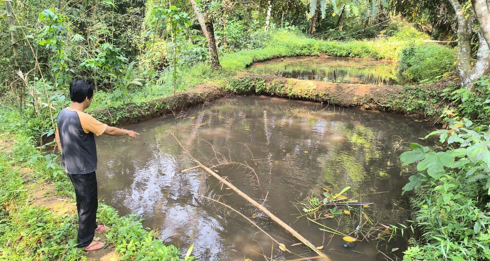 Respons Keluhan Warga, DLH Kota Tasikmalaya Tutup Pipa Outlet IPAL TPA Ciangir, Pendataan Kerugian Kolam Ikan Masih Berjalan