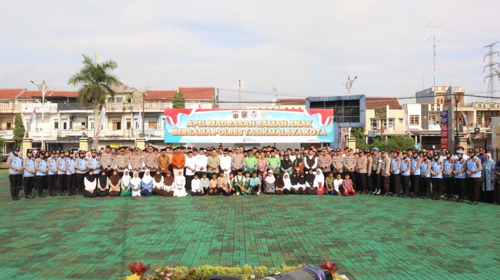Polres Tasikmalaya Kota Deklarasikan Madrasah Ramah Anak