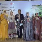 Kriya Unggulan Kota Tasikmalaya Bersinar di PKJB 2026, Diky Candra Tampil di Catwalk Promosikan Produk Lokal