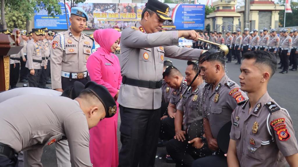 55 Personel Polres Ciamis Naik Pangkat, Kapolres: Jadikan Amanah untuk Tingkatkan Profesionalisme