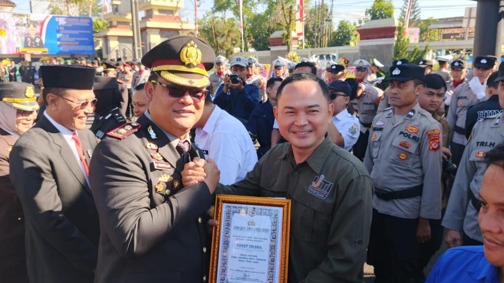HUT ke-80 Bhayangkara: Polres Ciamis Beri Penghargaan untuk Insan Pers, Ketua IJTI Galuh Raya Raih Juara Amplifikasi Jabar