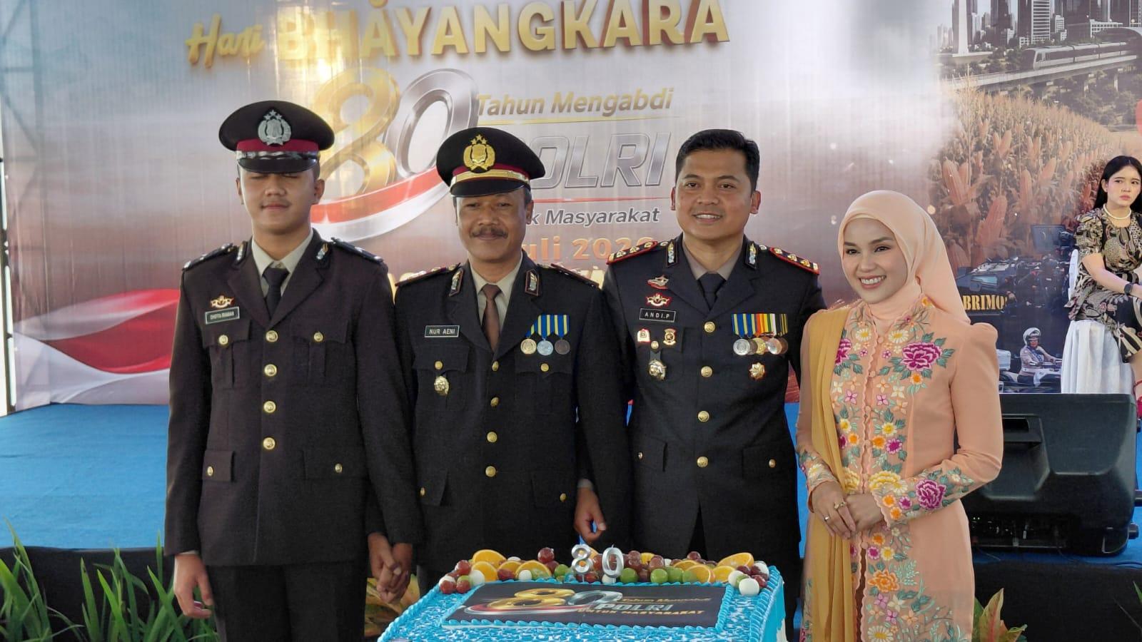 HUT Bhayangkara ke-80, Kapolres Tasikmalaya Kota Tekankan Anggota Harus Humanis dan Adaptif terhadap Teknologi
