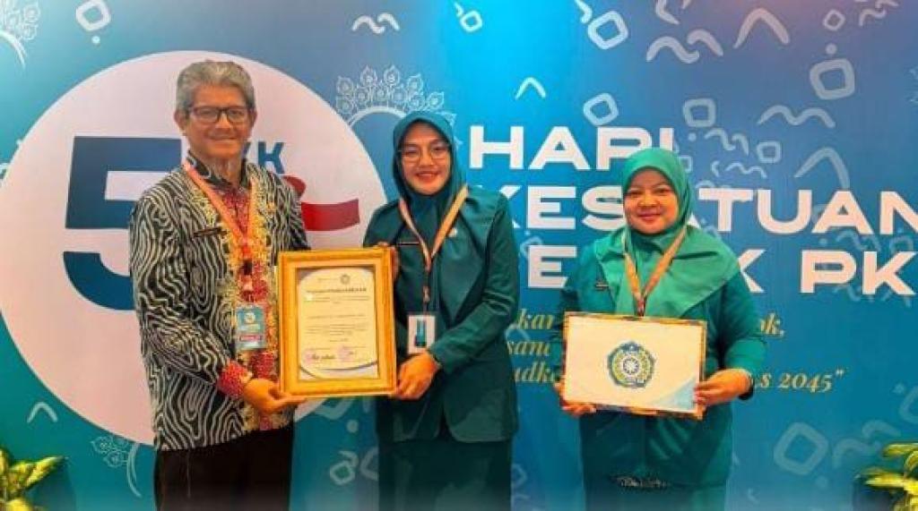 TP PKK Kota Tasikmalaya Raih Penghargaan Nasional dari Kemenkes RI atas Keberhasilan Tingkatkan Cakupan Imunisasi Anak