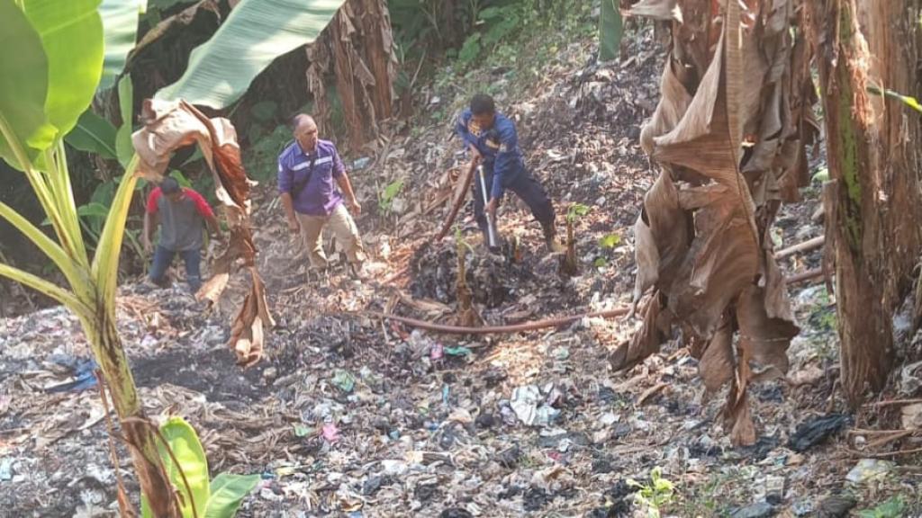Kepulan Asap Muncul di Eks TPA Handapherang, Damkar Ciamis Bergerak Cepat Cegah Kebakaran