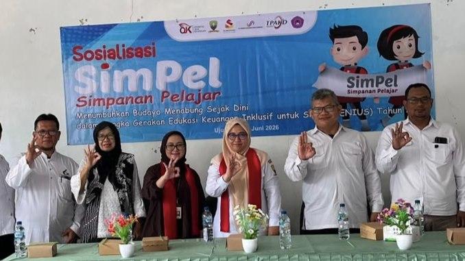 OJK dan Pemkab Sumedang Perkuat Program KEJAR, 4.761 Pelajar Miliki Rekening Baru dengan Tabungan Rp2,46 Miliar