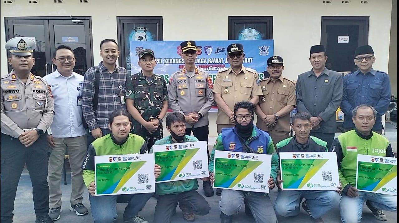Ratusan Driver Ojol di Kota Banjar Terima BPJS Ketenagakerjaan Gratis, Polres Banjar Gandeng BPJS dan Pos Indonesia
