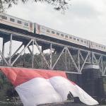 Bendera Merah Putih Raksasa Berkibar di Jajawar Banjar, Bangkitkan Nasionalisme dan Promosikan Destinasi Wisata Lokal